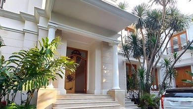 Rumah Sederhana di Kebayoran Baru, Jakarta Selatan, Luas 863 m2