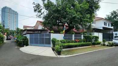 Rumah Premium LT 246 Jual area Kebayoran Baru, Jakarta Selatan
