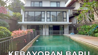 Rumah Sewa Tepat untuk Tinggal dan Kantor Daerah Kebayoran Baru, Jakarta Selatan