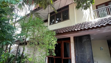 Dijual rumah Eksklusif di Pondok Indah, Jakarta Selatan - LT 644m²