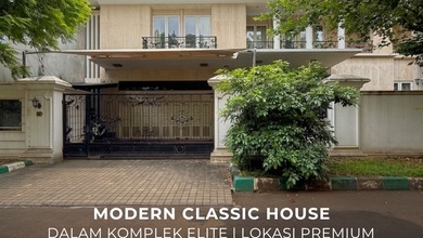 Rumah Area Premium Patal Senayan, Jakarta Selatan - Harga Menarik 38 Miliar