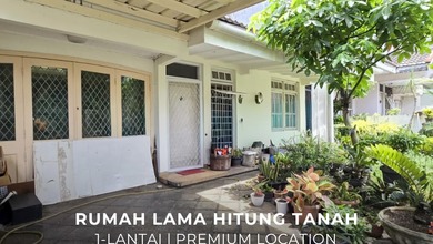 Penawaran Eksklusif, rumah Prestisius di Pondok Indah, Jakarta Selatan, LB 180m²