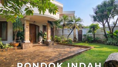 Penawaran Langka, rumah Prestisius di Pondok Indah, Jakarta Selatan, LB 700m²