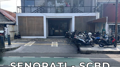 Jual Ruang Usaha Siap Pakai Luas 630m2 di Kebayoran Baru, Jakarta Selatan
