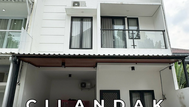 Dijual Rumah Strategis di Cilandak, Jakarta Selatan - LT 68m²