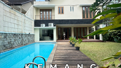 For Sale rumah Premium di Kemang, Jakarta Selatan - LT 630m²