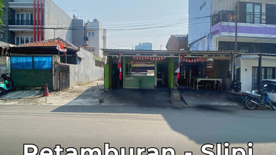 Rumah Elit LT 550 m2, area Slipi, Jakarta Barat