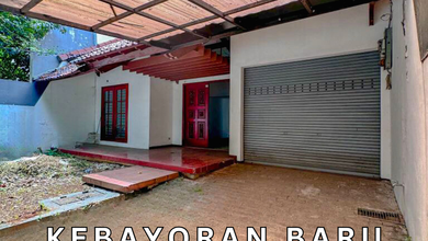 Rumah Area Premium Kebayoran Baru, Jakarta Selatan - Harga Terbaik 15 Miliar
