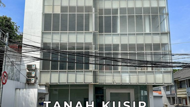 Mini Gedung 4 Lantai Hadap Utara di Tanah Kusir Jakarta Selatan
