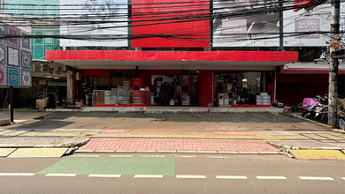 Termurah! Jual Ruko Second Siap Huni Unfurnished untuk Bisnis Anda di Kebayoran Baru