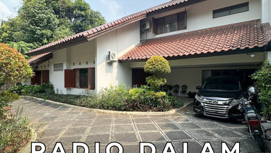 Jual Rumah Bagus LT 690 m2 di Kebayoran Baru, Jakarta Selatan