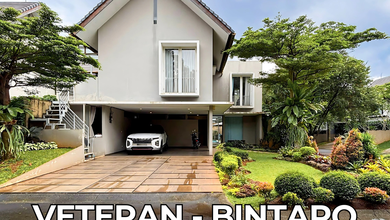 Rumah Terawat Siap Huni dalam Townhouse Eksklusif Veteran Bintaro