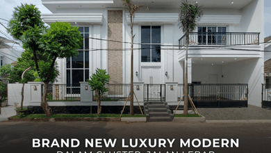 Jual Rumah Mewah Luas 218 m2 di Bintaro, Tangerang Selatan