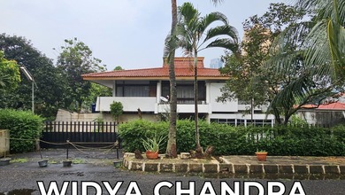 Jual Rumah Cantik Luas 1715 m2 area SCBD, Jakarta Selatan