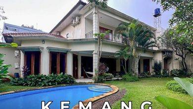 Jual Rumah Cantik Luas 1200 m2 area Kemang, Jakarta Selatan
