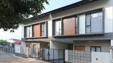 Promo Rumah di Bintaro, Jakarta Selatan, LB 115m², Harga 2 Miliar