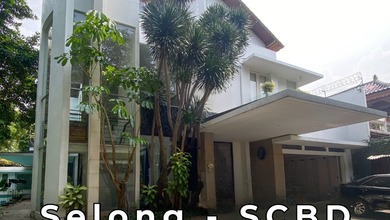 Jual Rumah Siap Tinggal area SCBD, Jakarta Selatan, Luas 825 m2