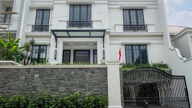 Rumah Area Premium Kebayoran Baru, Jakarta Selatan - Harga Menarik 39 Miliar