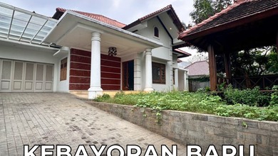 Dijual rumah Eksklusif di Kebayoran Baru, Jakarta Selatan - LT 580m²