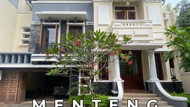 Penawaran Eksklusif, rumah Prestisius di Menteng, Jakarta Pusat, LB 600m²