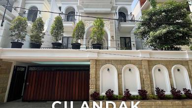 Rumah Area Premium Cilandak, Jakarta Selatan - Harga Terbaik 14,5 Miliar