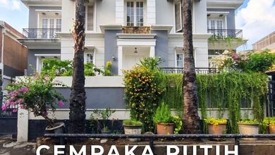 Rumah Mewah di Cempaka Putih, Jakarta Pusat, 6 KT, LT 420m²