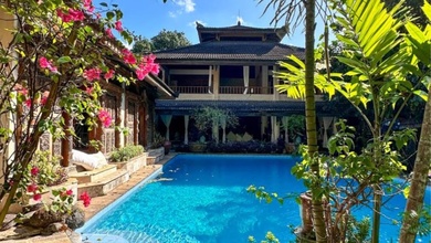 Penawaran Langka, rumah Prestisius di Legian, Badung, LB 1800m²