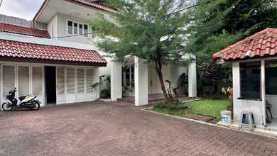 Rumah Area Premium Pondok Indah, Jakarta Selatan - Harga Menarik 55 Miliar