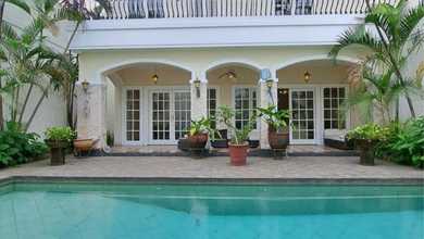 Hunian Mewah di Pondok Indah, Jakarta Selatan, 4 Kamar Tidur, LT 608m²