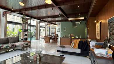 Dijual rumah Mewah di Cinere, Depok - LT 593m²