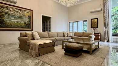 Hunian Mewah di Pejaten, Jakarta Selatan, 4 KT, LT 1158m²