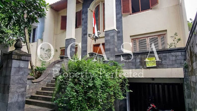 Rumah Mewah di Rempoa, Tangerang, 5 KT, LT 372m²