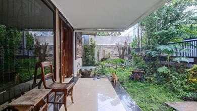 Hunian Elite di Kawasan Kebayoran Baru, Jakarta Selatan, LB 300m², Harga 18,9 Miliar