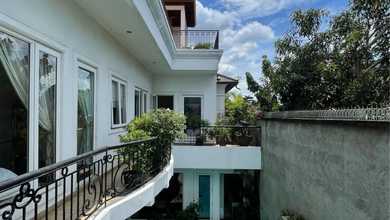 Rumah Elite di Kawasan Kebayoran Baru, Jakarta Selatan, LB 400m², Harga 32 Miliar