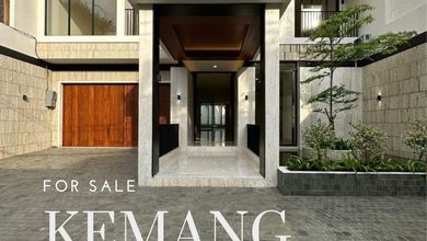 Jual Rumah Siap Tinggal di Kemang, Jakarta Selatan, Luas 570 m2