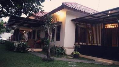 Rumah Area Premium Pondok Cabe, Tangerang - Harga Terbaik 4,5 Miliar