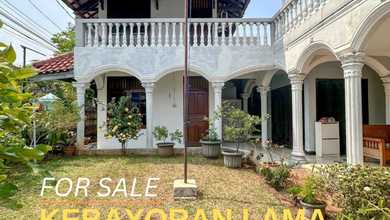 For Sale rumah Mewah di Kebayoran Lama, Jakarta Selatan - LT 650m²