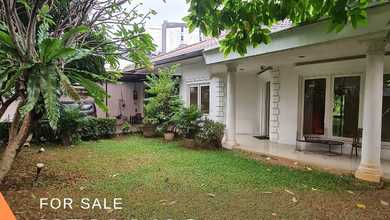 Rumah Area Premium Kemang, Jakarta Selatan - Harga Menarik 12,9 Miliar