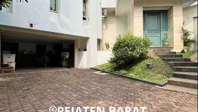 For Sale rumah Mewah di Pejaten, Jakarta Selatan - LT 1158m²