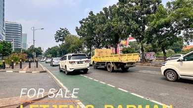 Mini Gedung 2,5 Lantai Jl Letjen ******** Slipi Jakbar Komersial Area Bisa Untuk Hunian Mewah