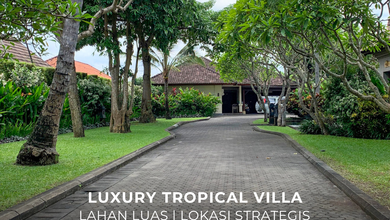 Luxury Tropical Villa Lahan Luas Selangkah ke Pantai Jimbaran