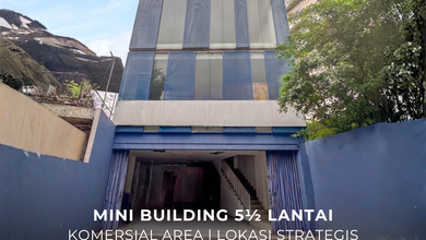 Mini Gedung 5,5 Lantai Lokasi Strategis di Kapten Tendean