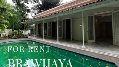 Rumah Strategis untuk Disewakan di Kebayoran Baru, Jakarta Selatan, Harga 1,02 Miliar /tahun