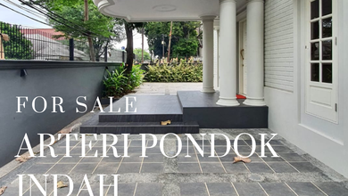 Dijual rumah Premium di Pondok Indah, Jakarta Selatan - LT 370m²
