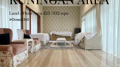 Hunian Mewah di Kuningan, Jakarta Selatan, 4 Kamar Tidur, LT 423m²