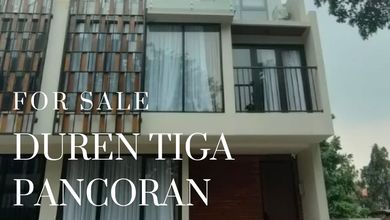 Hunian Prestisius di Kawasan Duren Tiga, Jakarta Selatan, LB 189m², Harga 5,3 Miliar