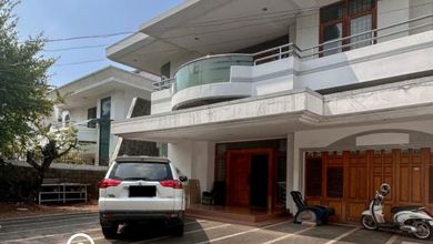 Kesempatan Eksklusif, rumah Mewah di Green garden, Jakarta Barat, LB 462m²