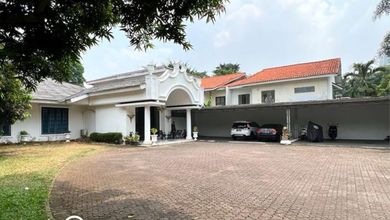 Rumah Area Luxury Kemang, Jakarta Selatan - Harga Terbaik 49 Miliar