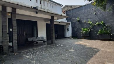 Rumah Area Luxury Cipete, Jakarta Selatan - Harga Terbaik 17 Miliar