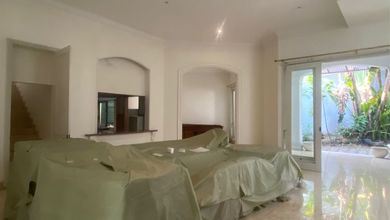 Kesempatan Langka, rumah Prestisius di Permata Hijau, Jakarta Selatan, LB 670m²